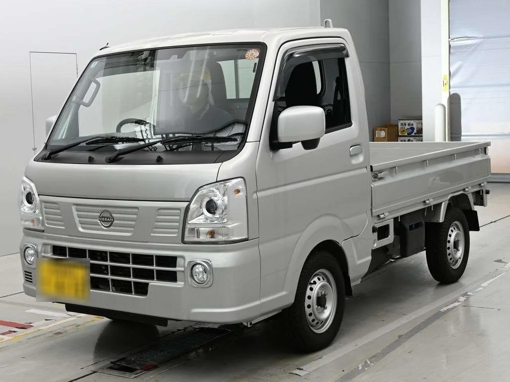 Nissan NT100 Clipper DR16T 2025